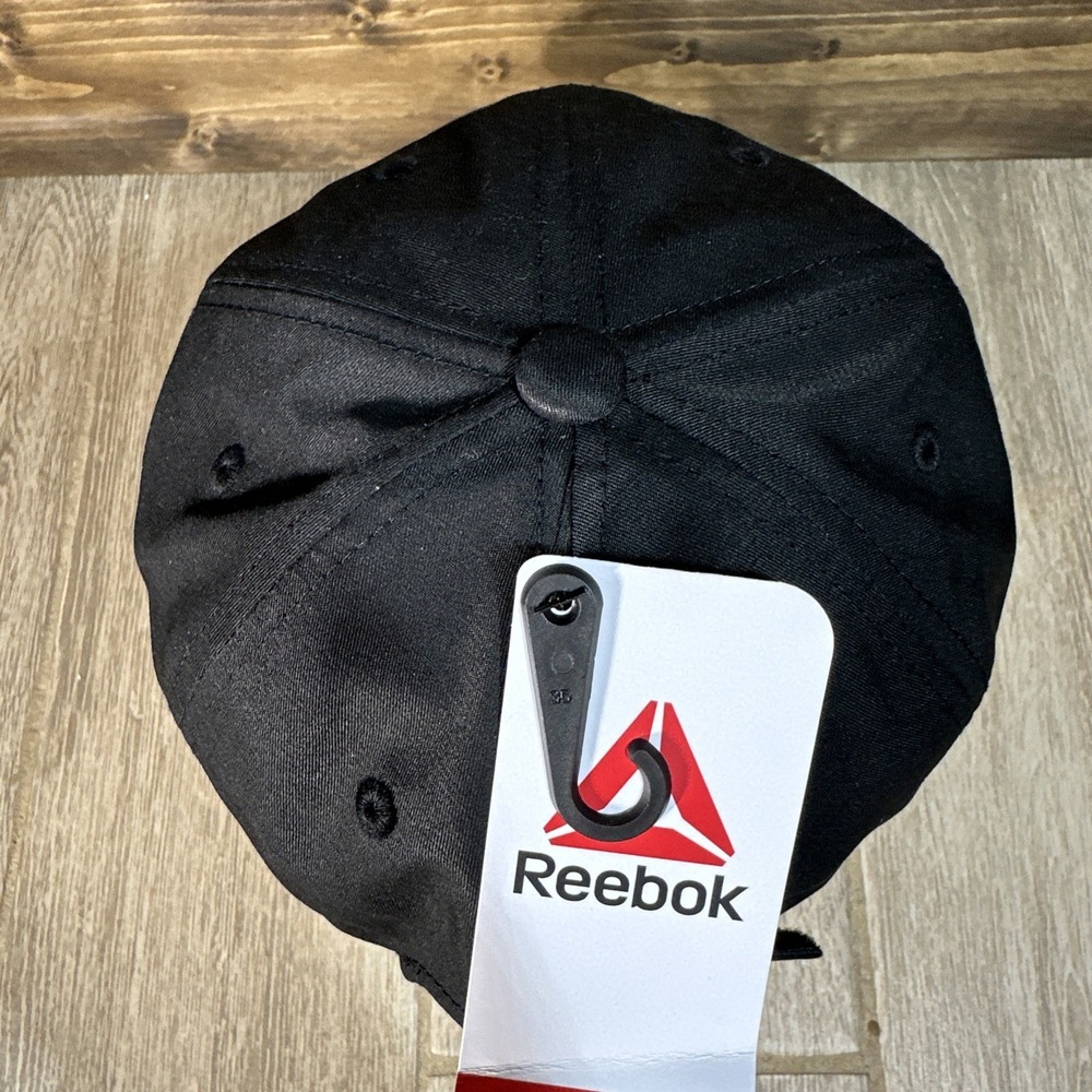 NWT Reebok Logo Hat Black Sport Baseball Cap One Size Most fit Strap Modern - Picture 7 of 12